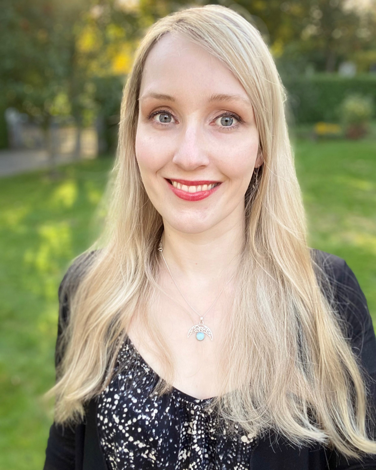Christin_Schwarz_Diamond_Angel_Coach